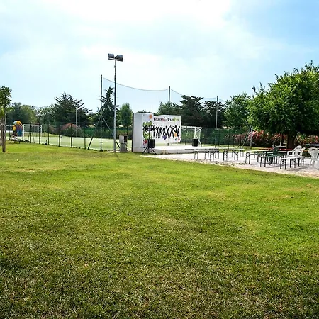 Apartamento M348 - Marcelli, Comodo Trilocale Nuovo Con Piscina E Balcone