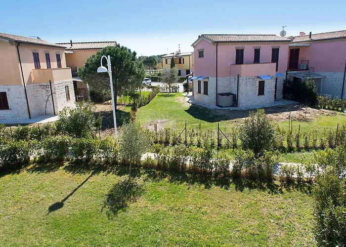 M348 - Marcelli, Comodo Trilocale Nuovo Con Piscina E Balcone Apartamento *